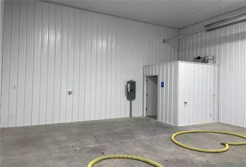 132 Greenfield Drive Unit E, Tiffin, IA 52340, ,Commercial Sale,For Sale,Greenfield,2402855
